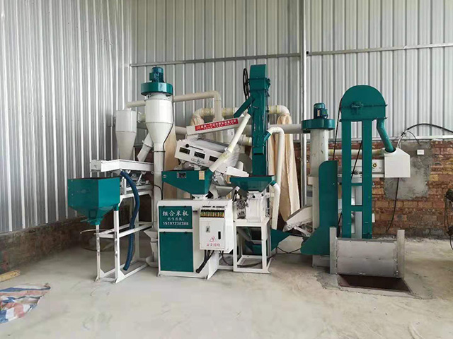 湘潭市長(zhǎng)城農(nóng)業(yè)機(jī)械有限公司,湘潭農(nóng)業(yè)機(jī)械,機(jī)械及配件經(jīng)營(yíng),橡膠制品銷售 湘潭市長(zhǎng)城農(nóng)業(yè)機(jī)械有限公司,湘潭農(nóng)業(yè)機(jī)械,機(jī)械及配件經(jīng)營(yíng),橡膠制品銷售